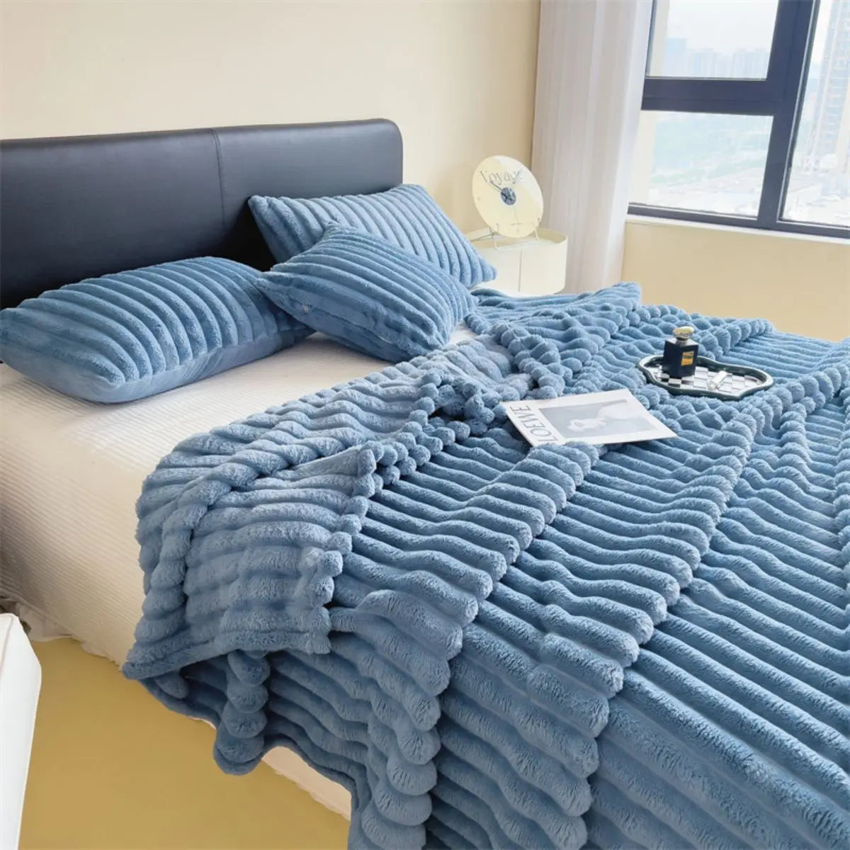 Thick Striped Pet Blanket